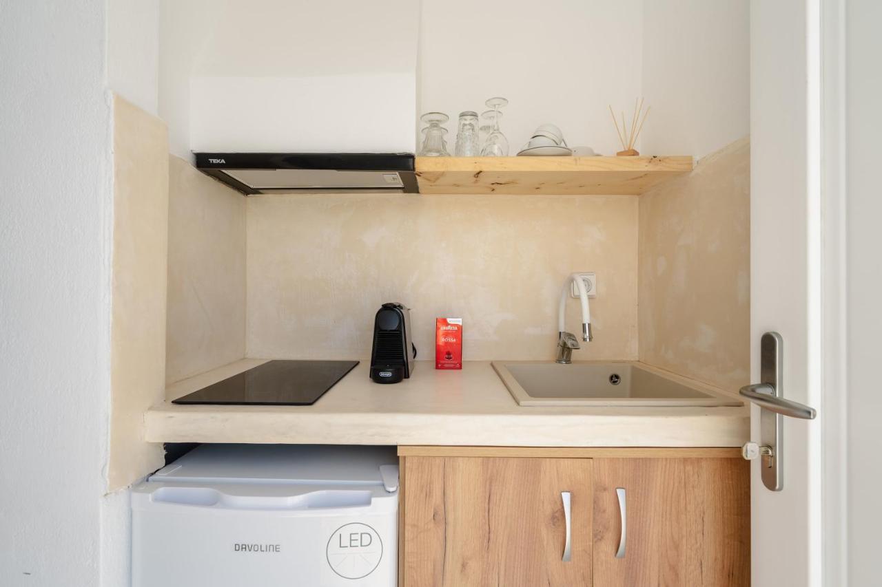 Celestial Seaview Apartments-Portara Naxos City 外观 照片